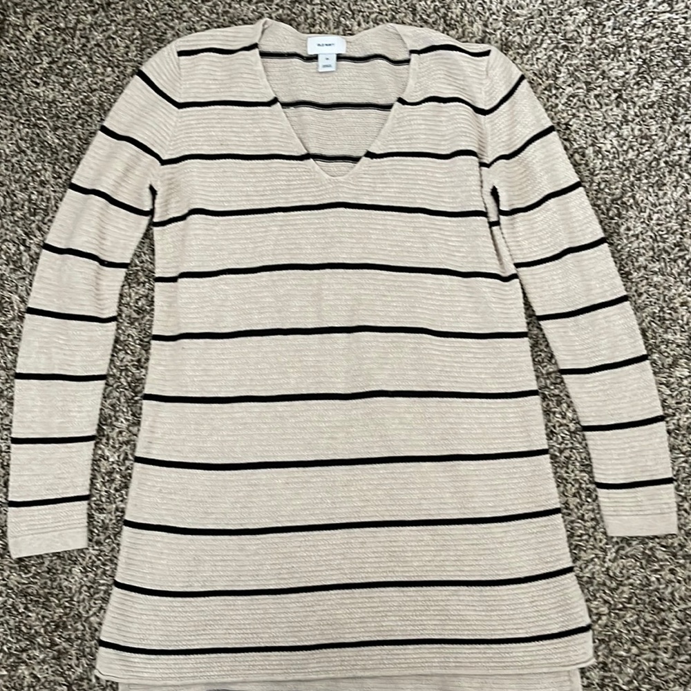 Old Navy Tunic Sweater size XS